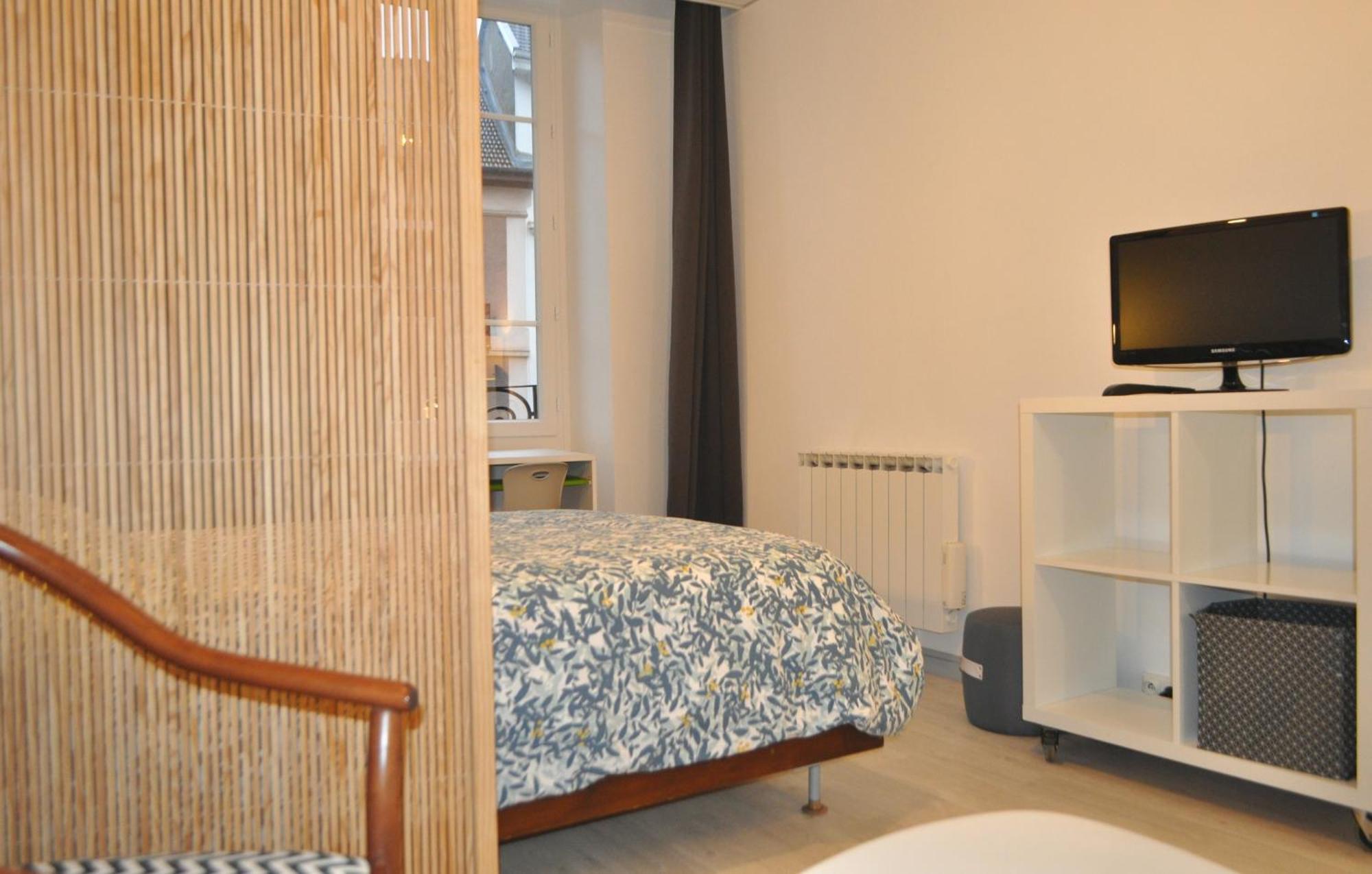 Appartements Epicurieux Hyper Centre Ville, Calme - Sejouraixlesbains Екс ле Бен Стая снимка